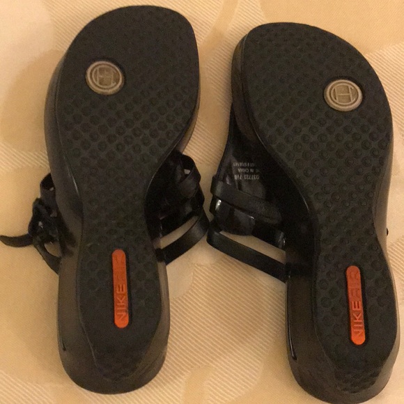 Cole Haan Nike Air Thong Platform Sandal - Picture 2 of 4
